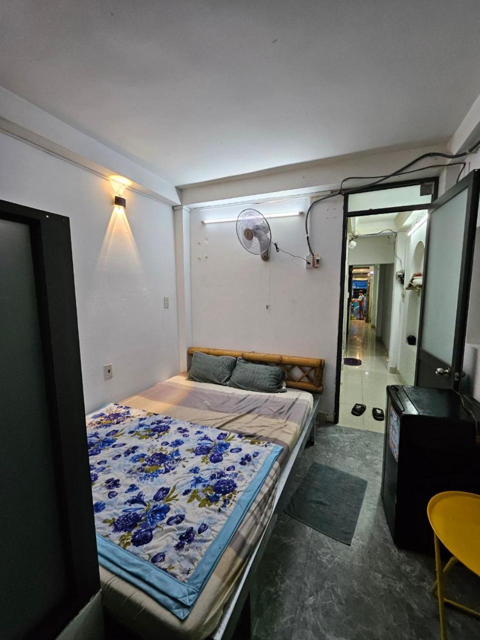 Homestay 26 Nguyen Van Lac Ho Chi Minh City Exterior photo